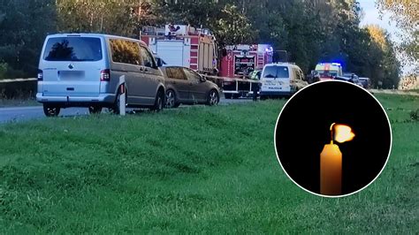 Sudužęs automobilis po avarijos, kuriame žuvo mokinys