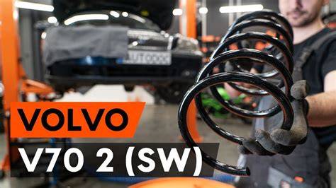Volvo V70 priekis ir kapoto spynelės vieta