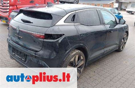 Interjero ir eksterjero nuotraukos įvairių Renault modelių