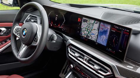 Salono vaizdas: BMW X7 su Curved Display