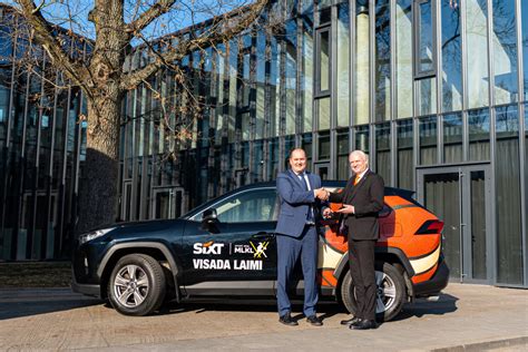 Automobilių nuomos bendrovių logotipai (Europcar, SIXT, AutoJardim)