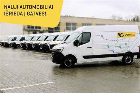 Specializuotas autovežis su naujais automobiliais