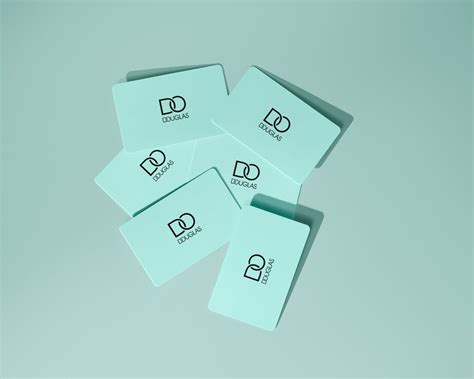 Tematinė iliustracija su automobiliu ir žaliosios kortelės logotipu