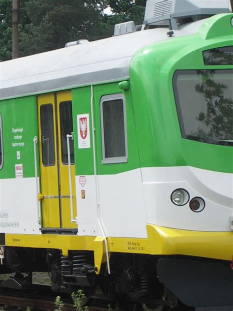 Palyginimas: krovininių ir keleivinių traukinių dizainas