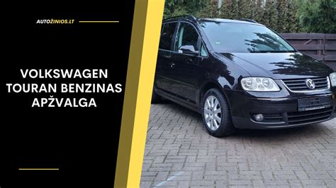 Volkswagen Touran automobilio nuotrauka su šeima fone