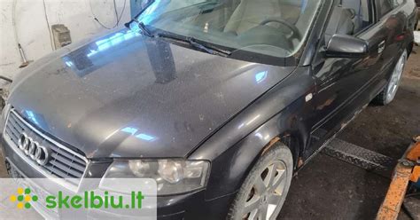 Audi A3 benzininio variklio skyriaus nuotrauka