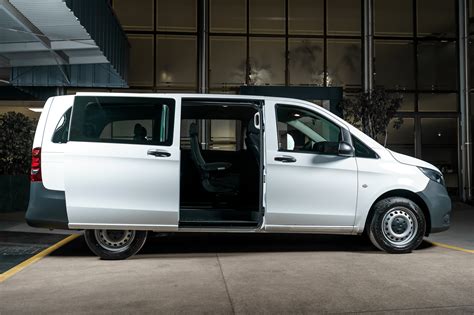 Mercedes-Benz Vito interjeras su modernia multimedijos sistema