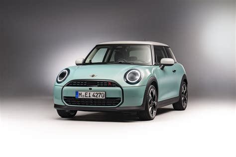 Mini Hatch automobilio eksterjero nuotrauka