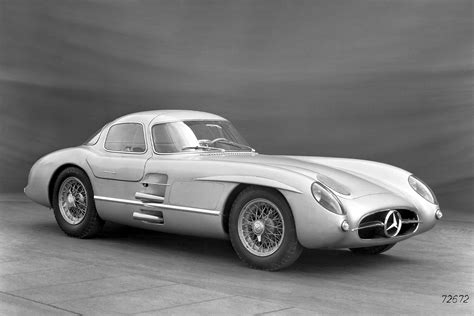 1955 Mercedes-Benz 300 SLR Uhlenhaut Coupe automobilis, parduotas aukcione