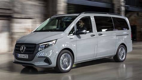 Mercedes-Benz eVito Tourer interjeras