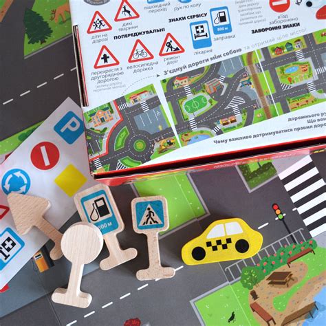 Apžvalginis paveikslėlis su keliais skirtingais didelės ridos automobiliais