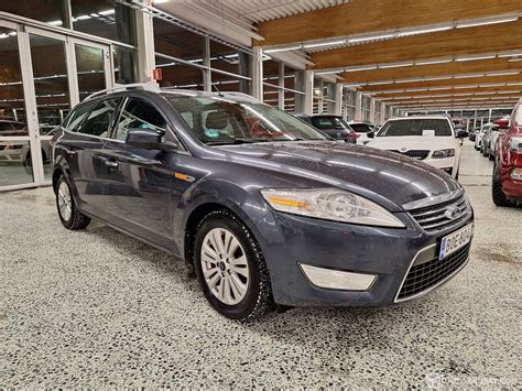 Fotografija su originaliu Ford Mondeo 2010 multimedijos bloku