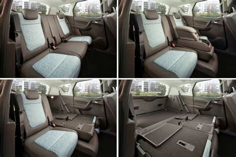 Interior view of the Opel Signum highlighting the 