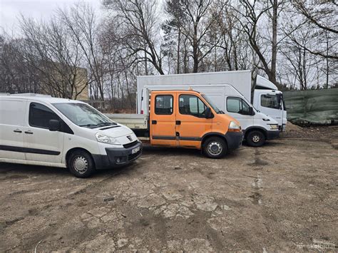 Sunkvežimių ir krovininių mikroautobusų parko nuotraukos