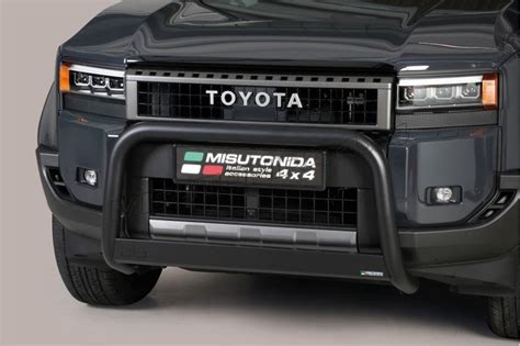 Misutonida 4x4 šoninių slenksčių pavyzdys