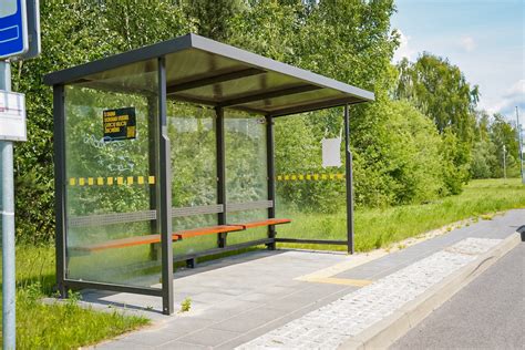 Draudimas sustoti prie autobusų stotelės