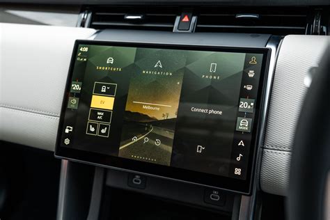 Land Rover Discovery Sport interjero nuotrauka su skaitmeniniu prietaisų skydeliu
