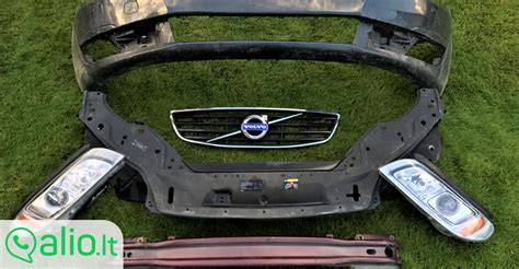 Infografika: Volvo V70 dalys ir jų sąryšiai