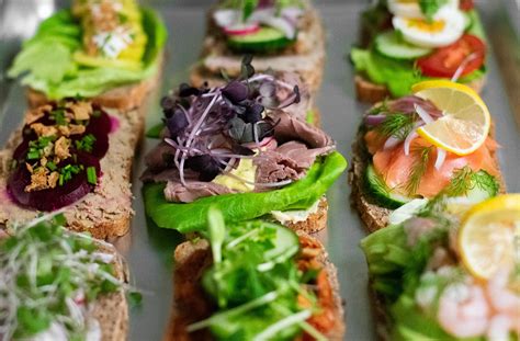 Tradiciniai daniški smørrebrød sumuštiniai