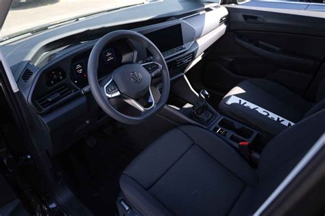 Volkswagen Caddy salono interjeras su ergoComfort sėdynėmis ir erdve daiktams