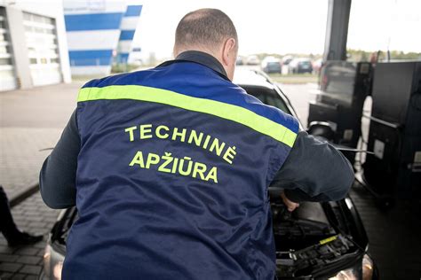 Automobilio apžiūra prieš techninę apžiūrą