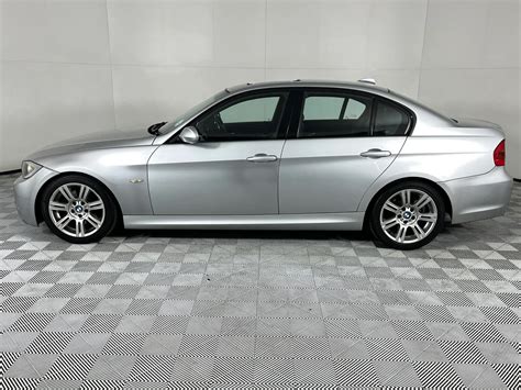 Teminis BMW 325i E90 automobilio nuotrauka
