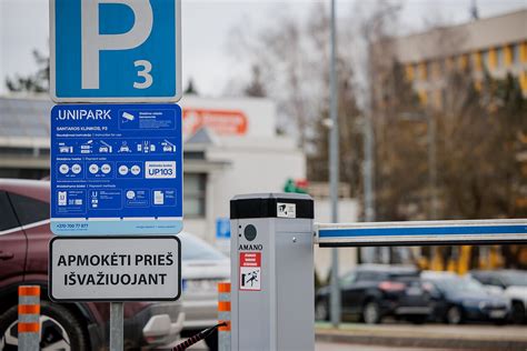 Infografika: mokamo parkavimo schema prie ligoninės