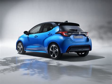 Lizingo skaičiavimų infografika su Toyota Yaris