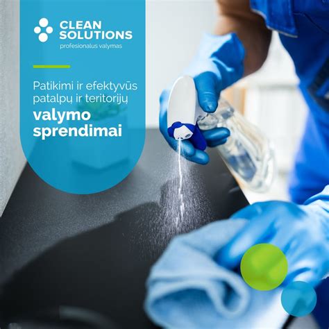 Profesionalaus valymo paslaugų komanda darbe