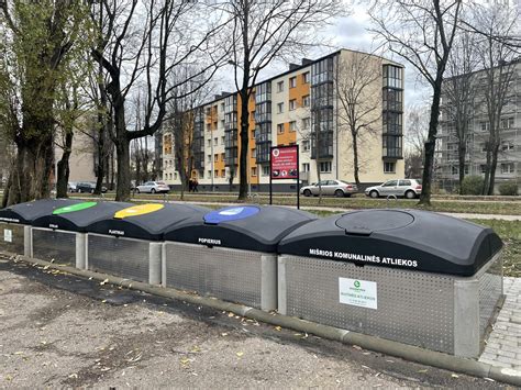 infografika: kaip sužinoti savo daugiabučiui priskirtą atliekų konteinerių aikštelę naudojantis savivaldybės žemėlapiu