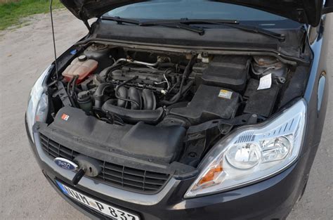 Ford Galaxy Mk2 variklio skyriaus schema