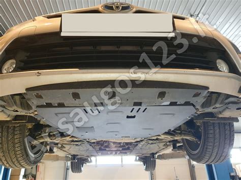 Toyota Corolla Verso variklio skyriaus schema su kuro filtro vieta