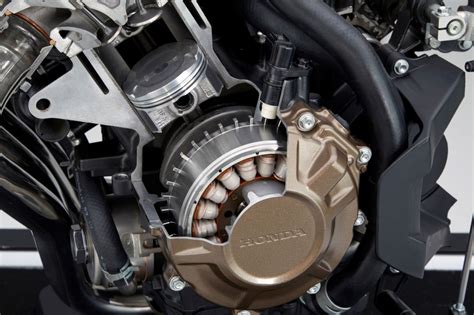 Honda E-Clutch sistemos demonstravimas