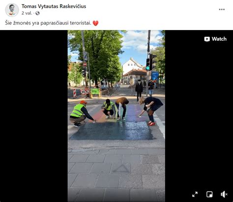 Nuotrauka, iliustruojanti remonto darbus bute.