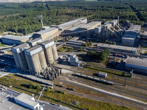 Akmenės cemento gamykla ir aplinkosaugos projektai