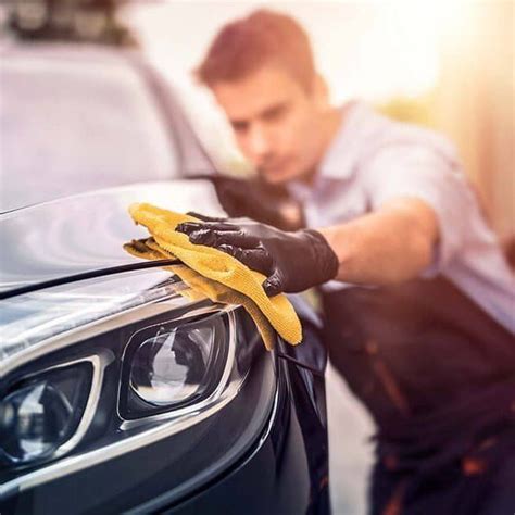 Automobilio ratų plovimo procesas