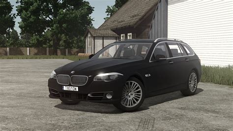 BMW F11 universalo eksterjero nuotrauka