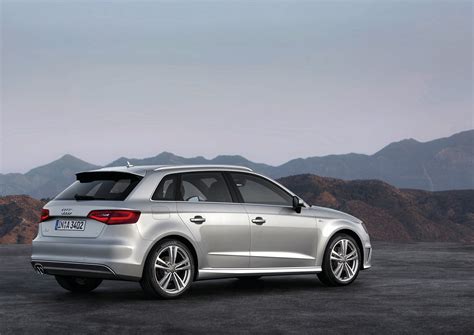 Audi A3 (8V) automobilio išorės dizainas (nuotrauka)
