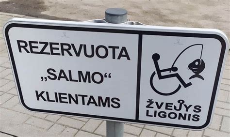 Rezervuota parkavimo vieta su ženklu