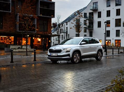 Nuotrauka su automobilio nuomos agentūros biuru oro uoste