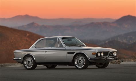 BMW 3.0 CSL sportinio automobilio nuotrauka