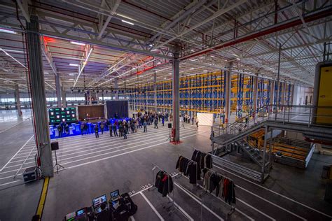 vidaXL logistikos centro nuotrauka
