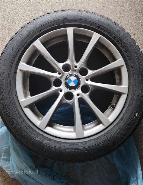 BMW E39 su R16 ratlankiais ir tinkamomis padangomis