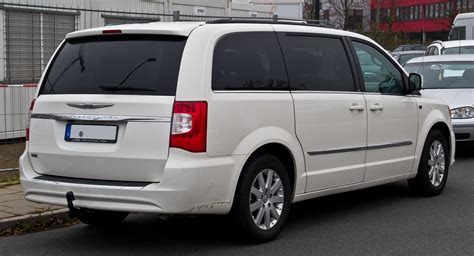 Chrysler Town & Country V 3.6 Limited modelio nuotrauka