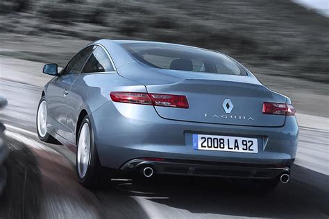 Renault Laguna III variklio skyriaus nuotrauka