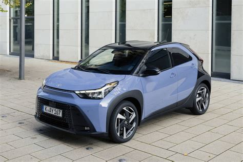 Toyota Aygo su įvairiais priedais