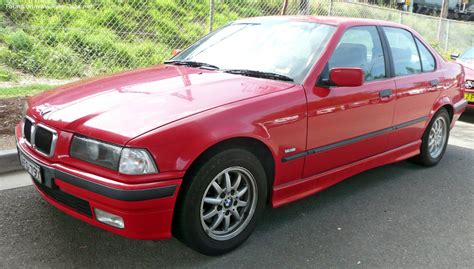 BMW 318tds E36 variklio skyrius