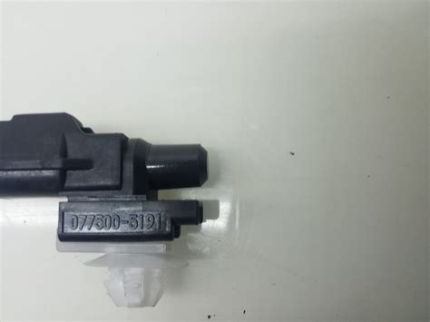 Peugeot 406 lauko temperatūros daviklis veidrodėlyje schema