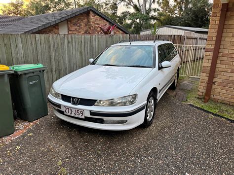 Peugeot 406 bagažinės drėgmės problemos