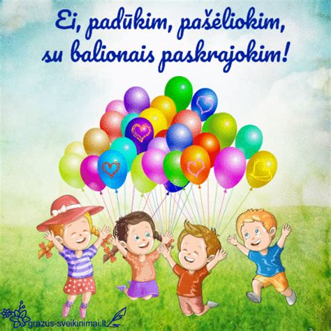 Tematinė nuotrauka: vaikai su balionais šventėje